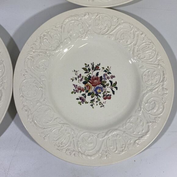 Antique Wedgwood Conway Patrician Dinner Plates set of (4) Embossed Relief 9.25 - Picture 5 of 15